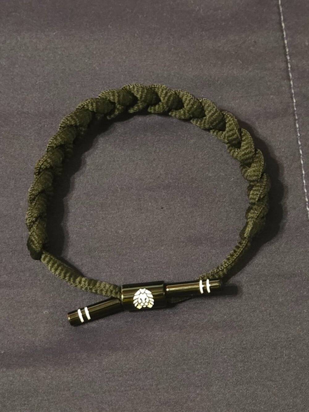 RASTACLAT SHOELACE BRAIDED PULL TO CLOSE BRACELET.